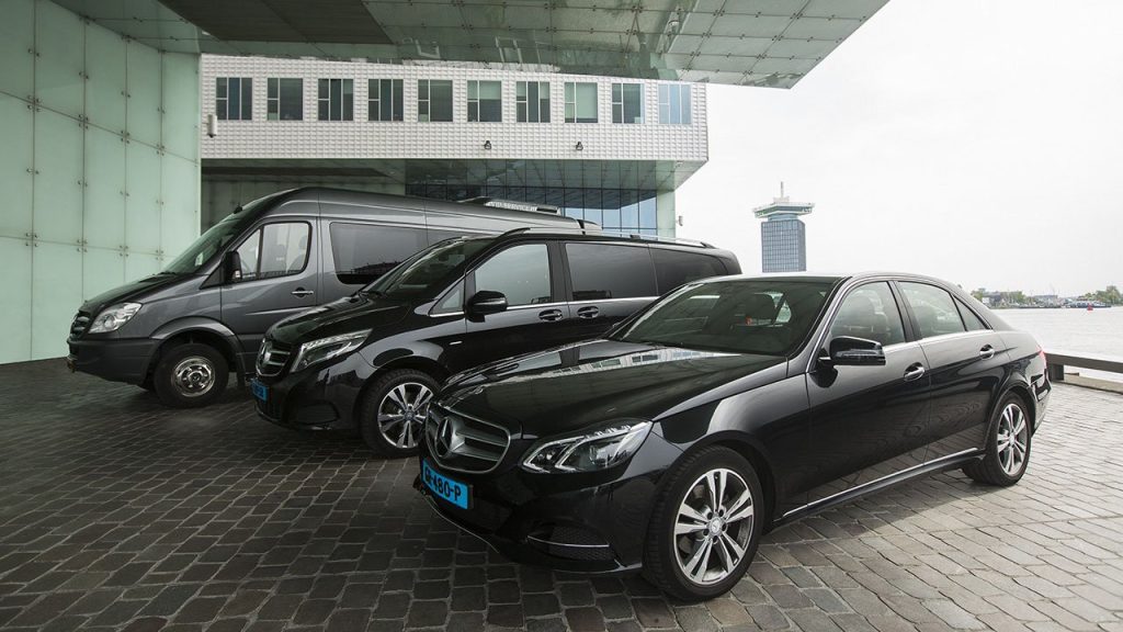 Your Perfect Nottingham to Heathrow Taxi Partner – Alpine Chauffeurs